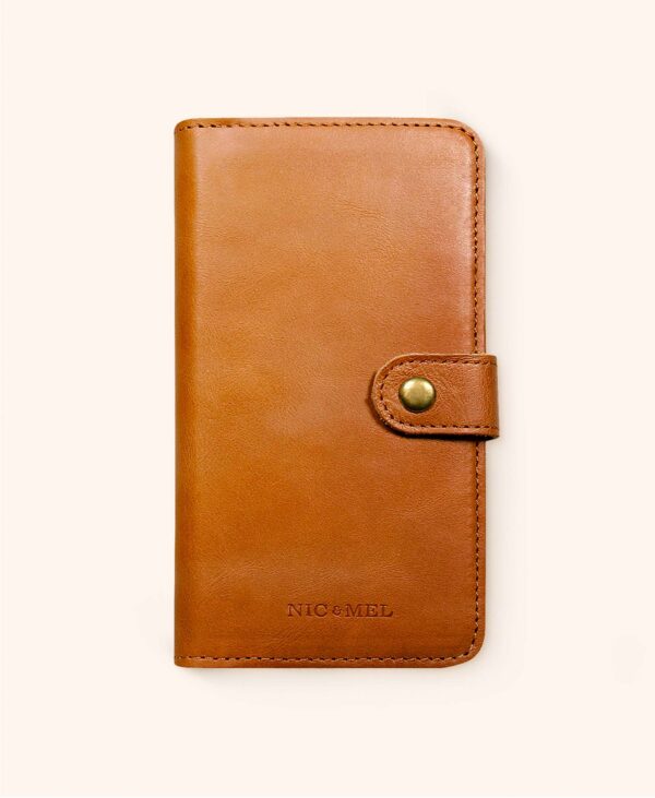 Andrew plånboksfodral i brunt läder till iPhone - iPhone 13, Cognac